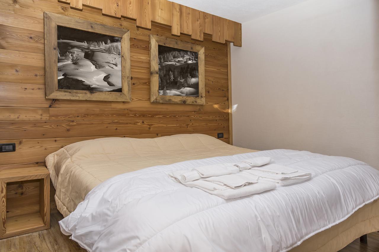 Hotel Clotes Oulx Exterior foto