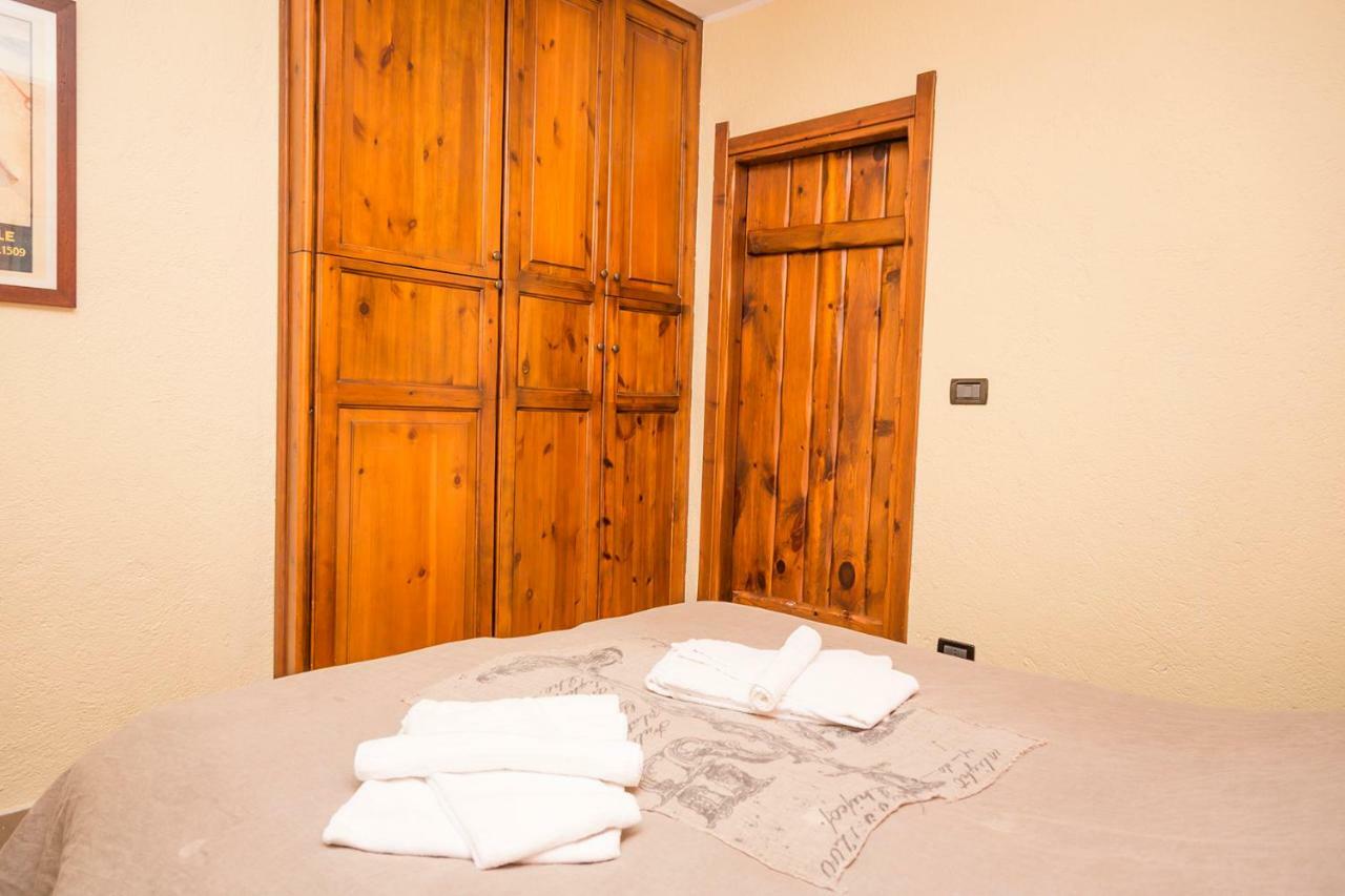 Hotel Clotes Oulx Exterior foto